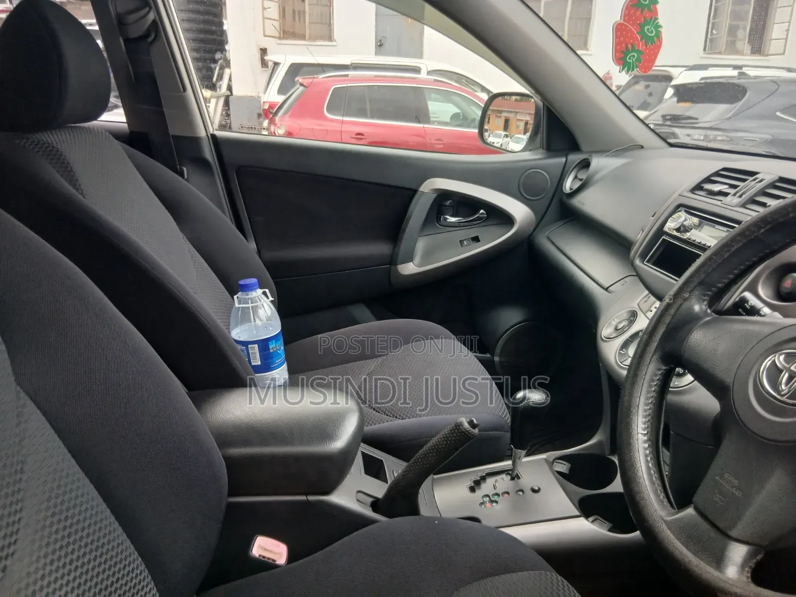 Toyota RAV4 2009 White