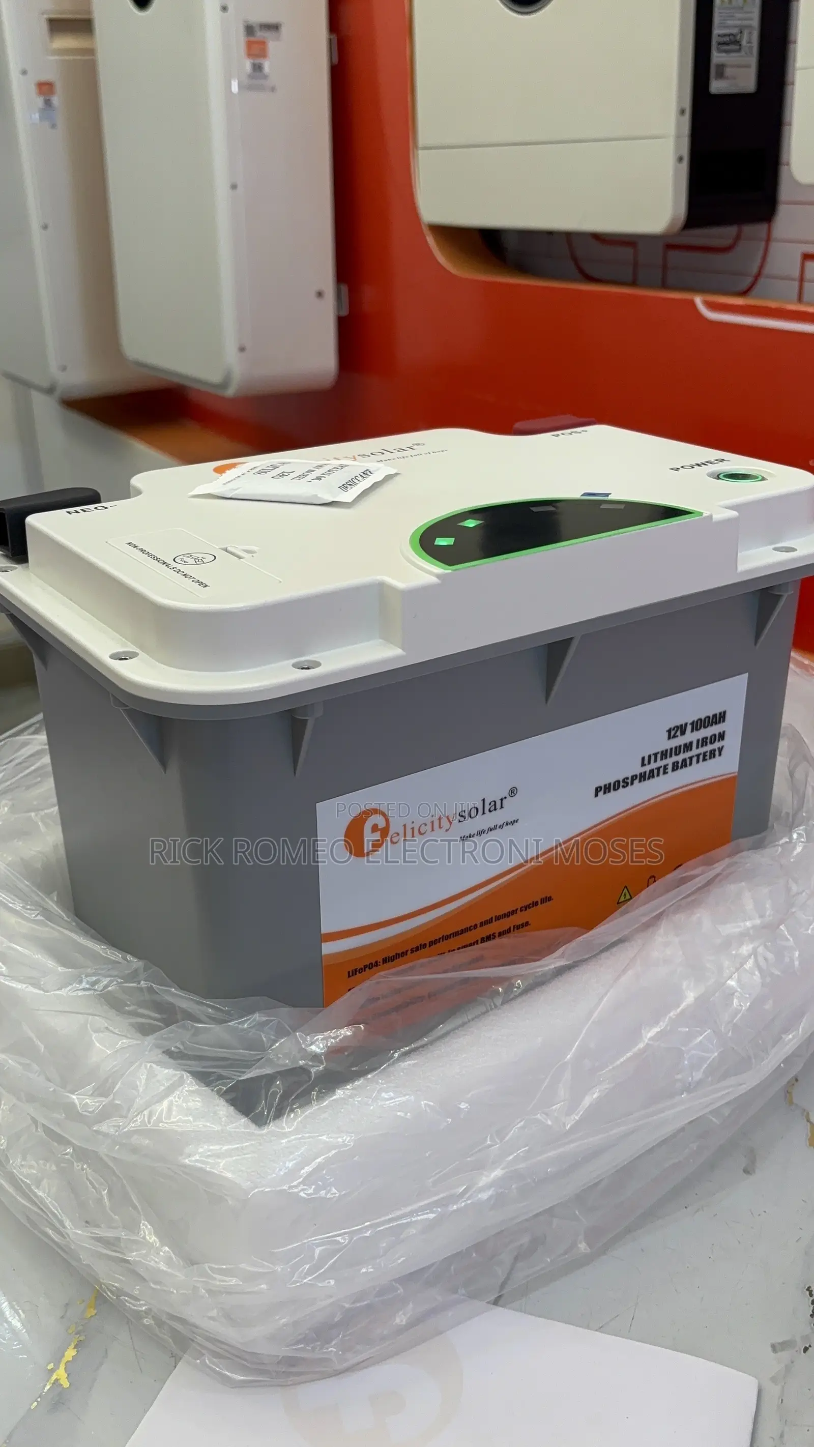 FLA 100Ah 12v(1.28kwh) Lithium Ion Battery