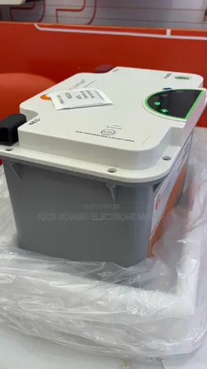 FLA 100Ah 12v(1.28kwh) Lithium Ion Battery