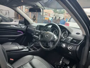 Mercedes-Benz M Class 2013 Black