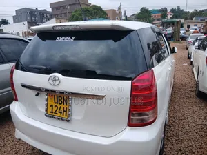 Toyota Wish 2006 White