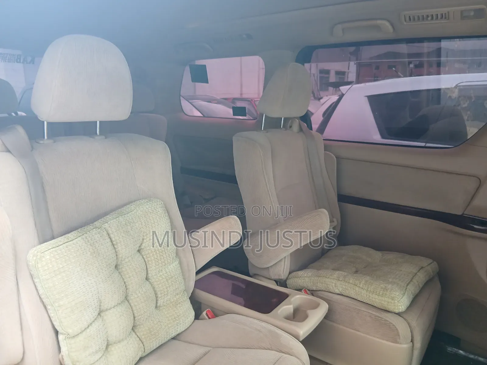 Toyota Alphard 2009 Silver