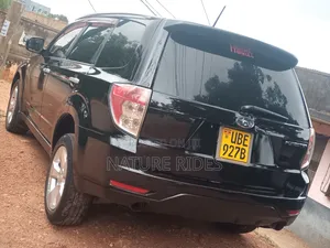 Subaru Forester 2.0D X 2009 Black