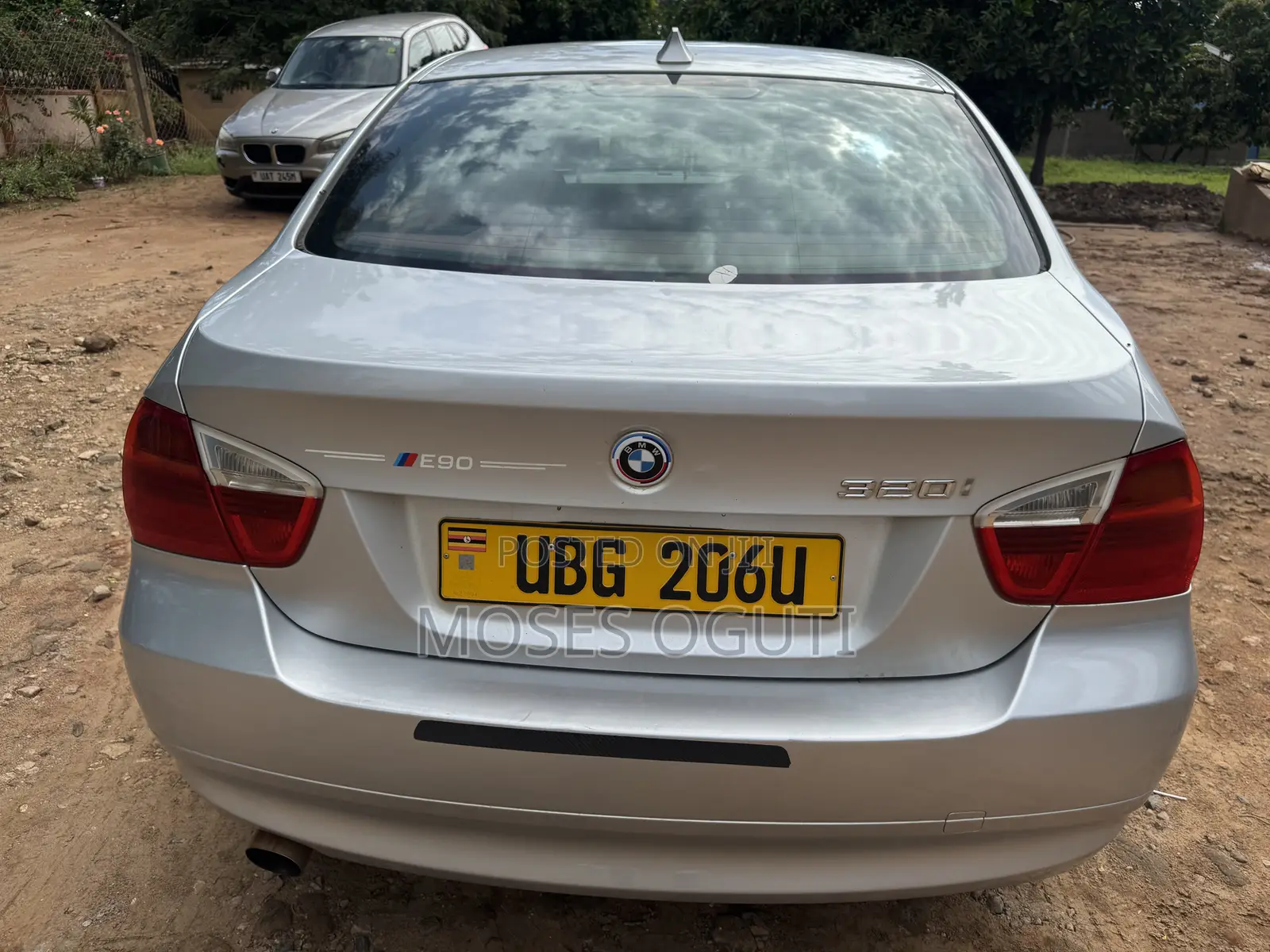 BMW 3 Series 320i RWD 2006 Silver