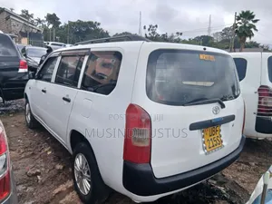 Toyota Probox 2010 White