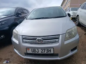 Toyota Axio 2010 Silver