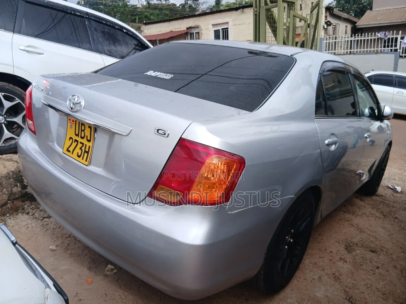 Toyota Axio 2010 Silver
