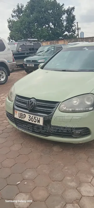 Volkswagen Golf 2.0 TDI 3 Door 2011 Green