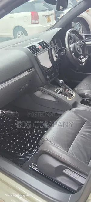 Volkswagen Golf 2.0 TDI 3 Door 2011 Green