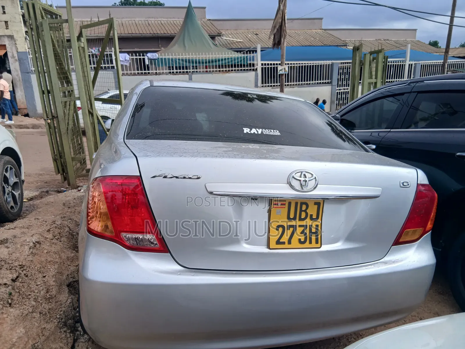 Toyota Axio 2010 Silver