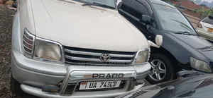 Toyota Land Cruiser Prado 2000 Silver