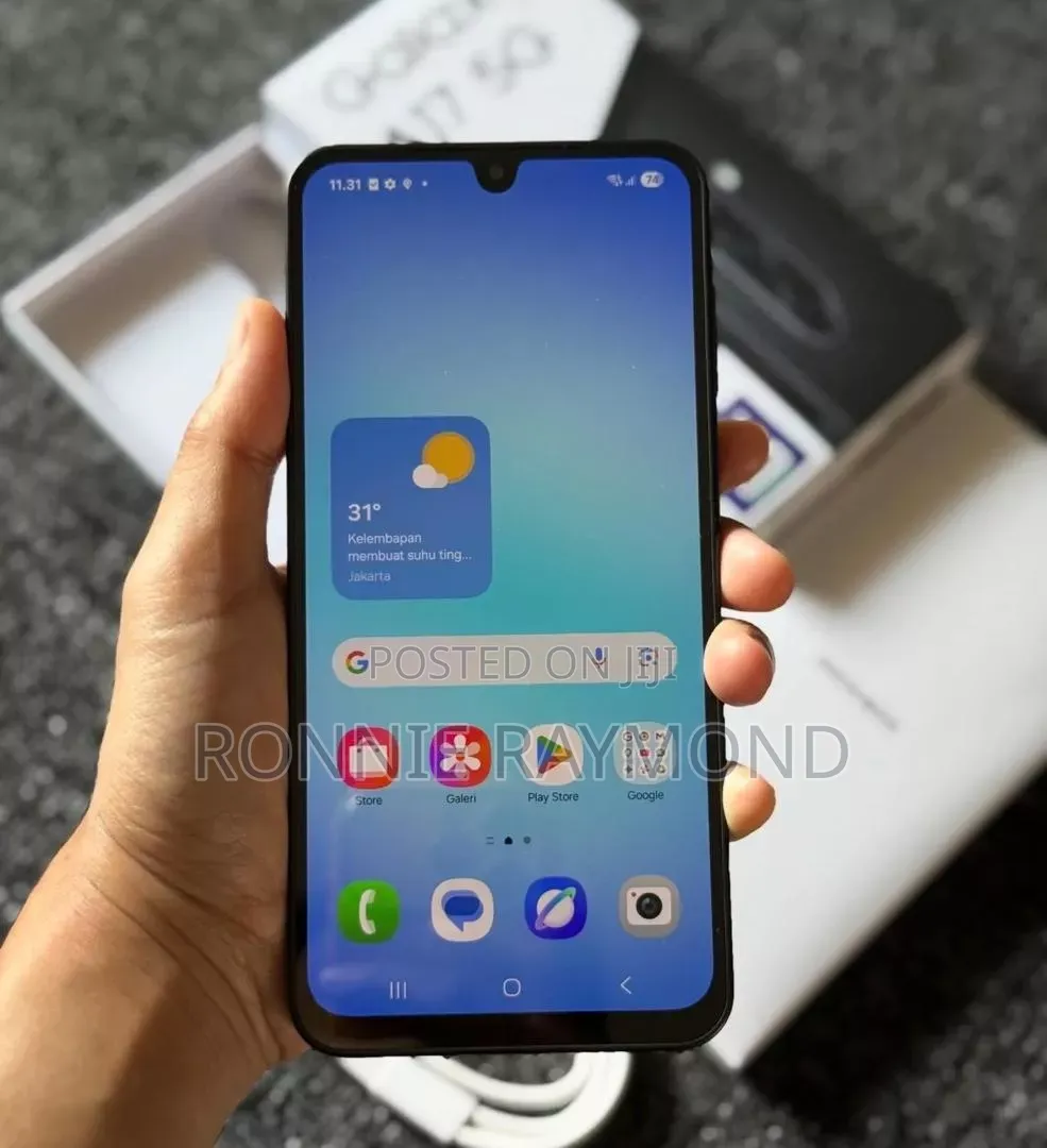 New Samsung Galaxy A17 5G 256 GB Black