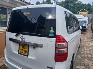 Toyota Noah 2011 White