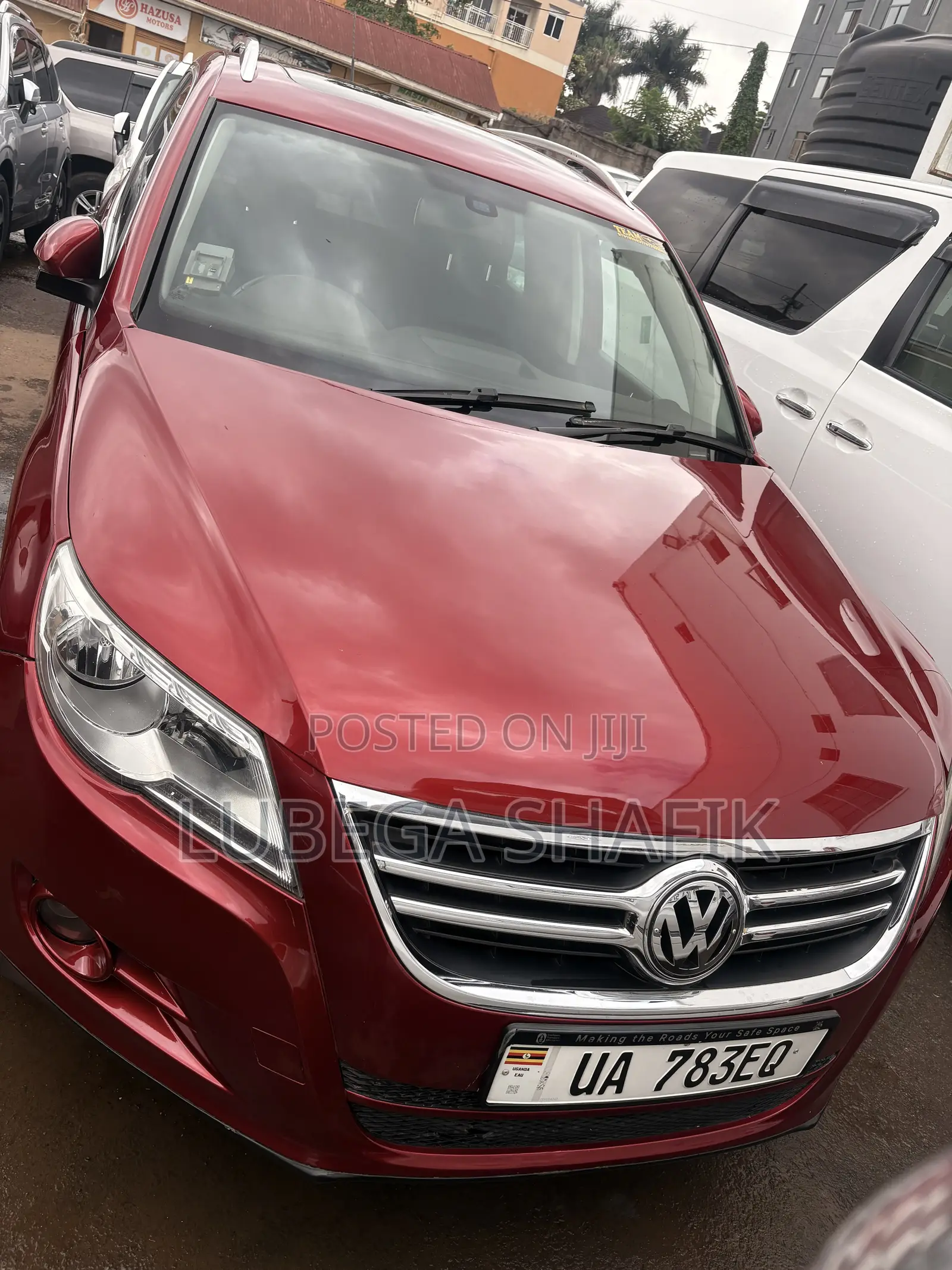 Volkswagen Tiguan 2010 Red