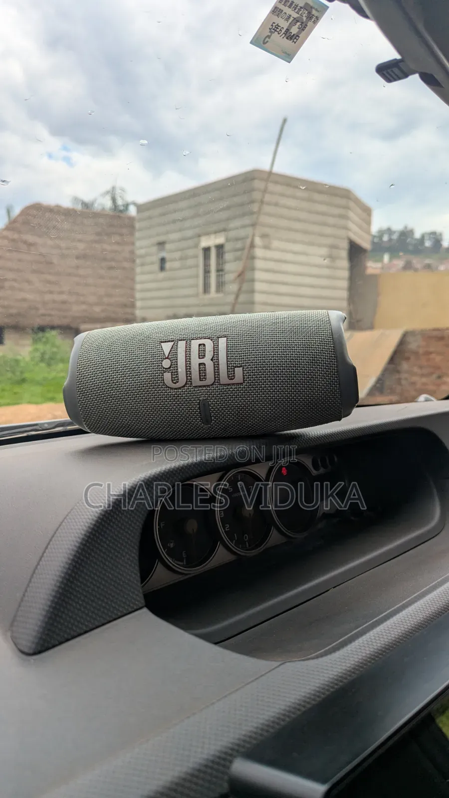 JBL Charge 5