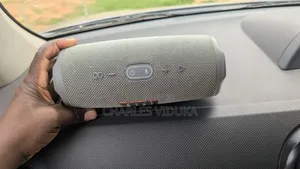 JBL Charge 5