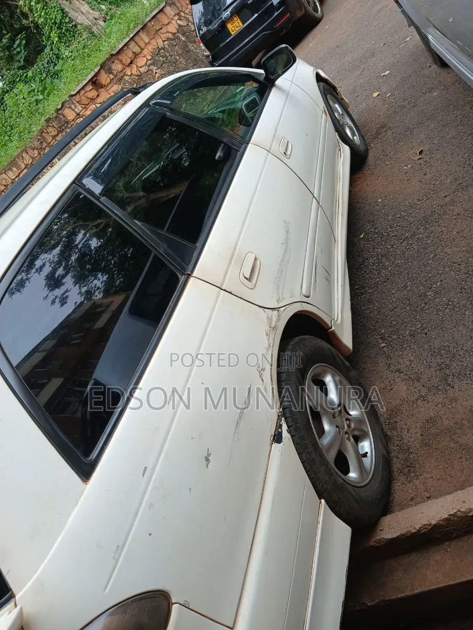 Toyota Caldina 2001 White