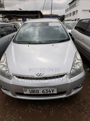 Toyota Wish 2006 Silver