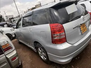 Toyota Wish 2006 Silver