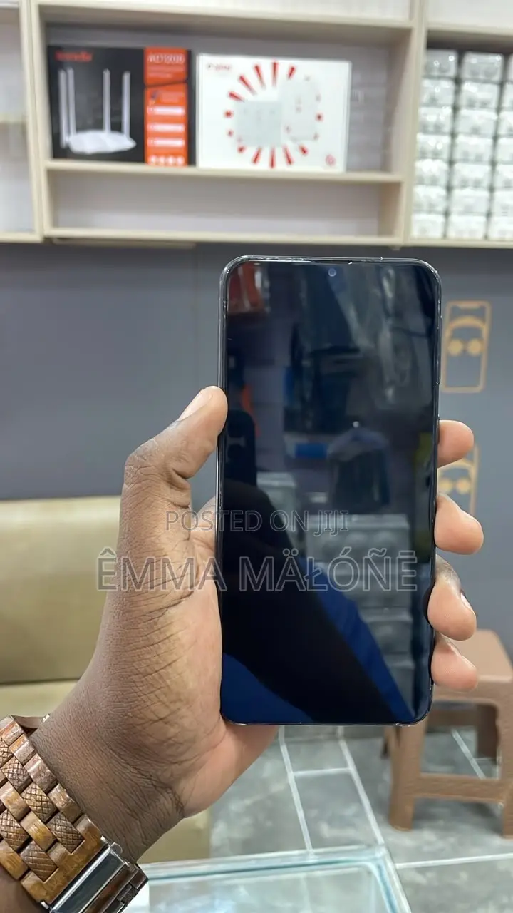 Samsung Galaxy M20 32 GB Black