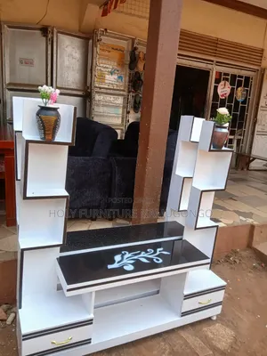 TV Stand Made in Wood