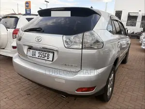 Toyota Harrier 2008