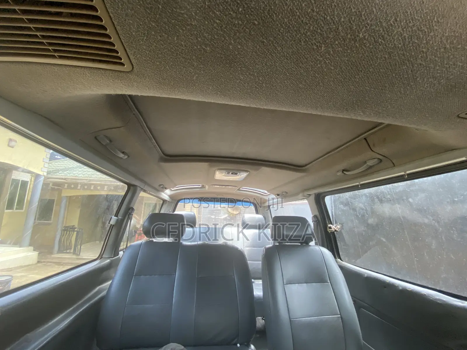 Toyota Grand HiAce G 3.0 Diesel Turbo 4WD 8-Seater 2002 Blue