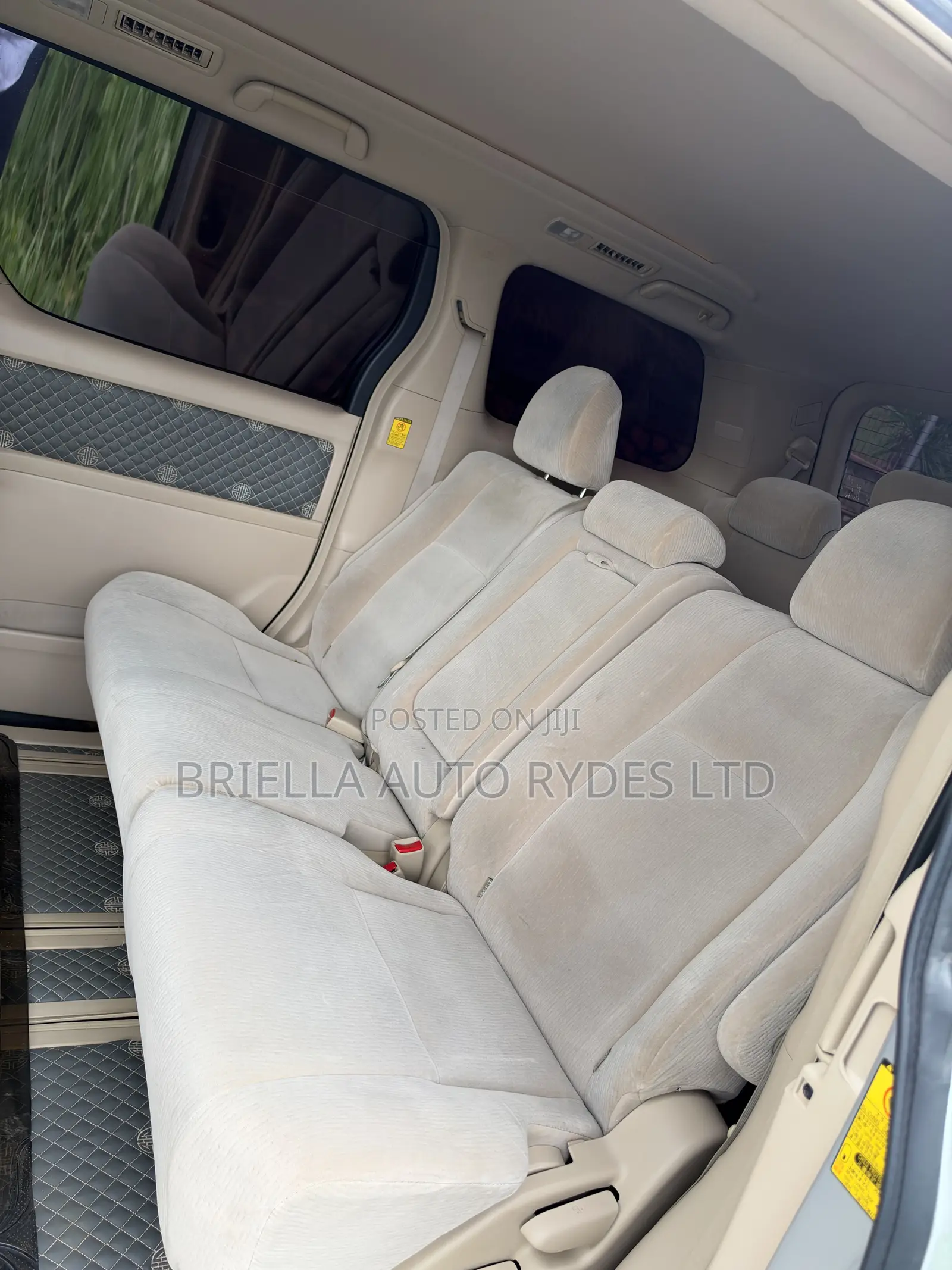 Toyota Alphard 2009 Silver