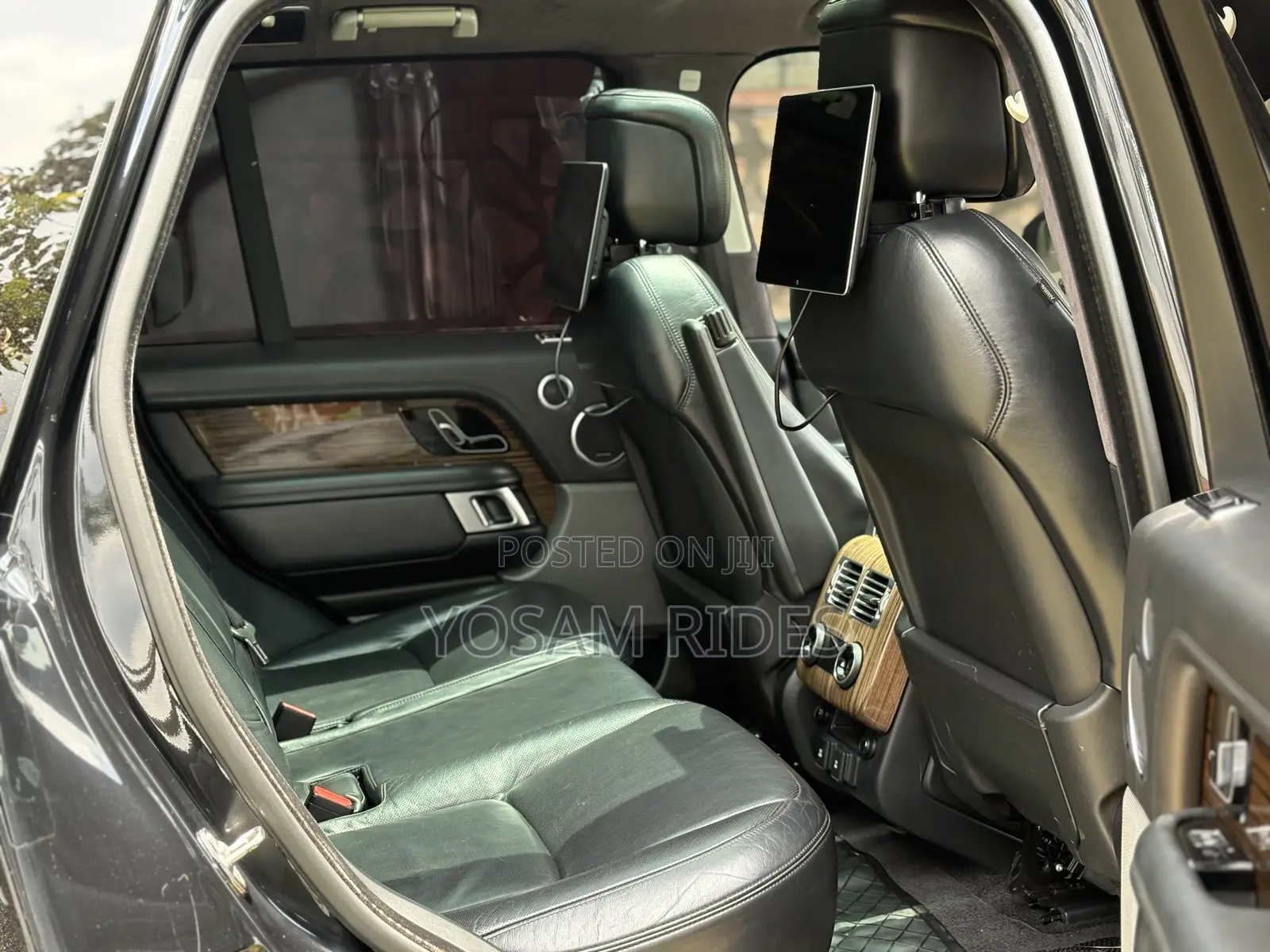 Land Rover Range Rover Vogue 2019 Black