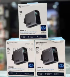 Powerology Helion 4-Port 200W GaN Wall Charger