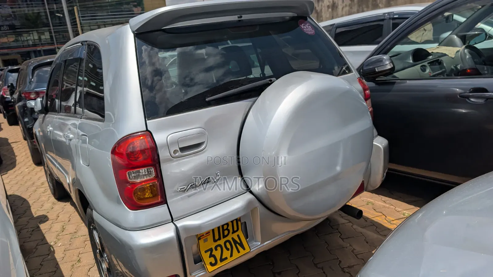 Toyota RAV4 Automatic 2002 Silver