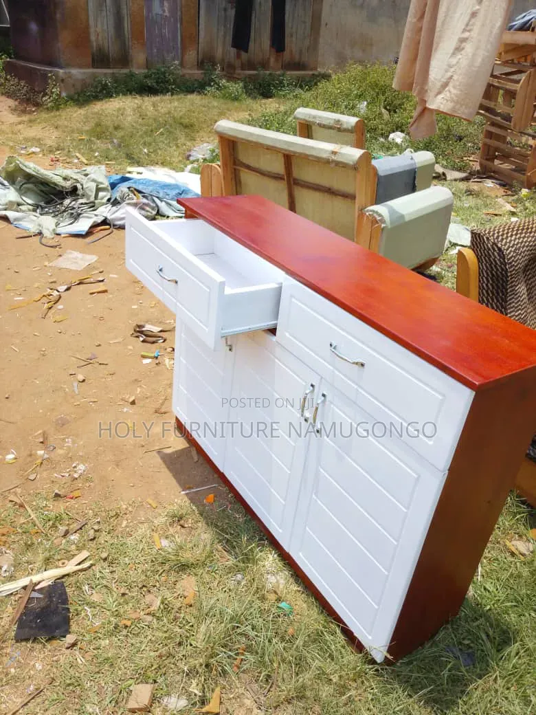 Cupboard Simple Design