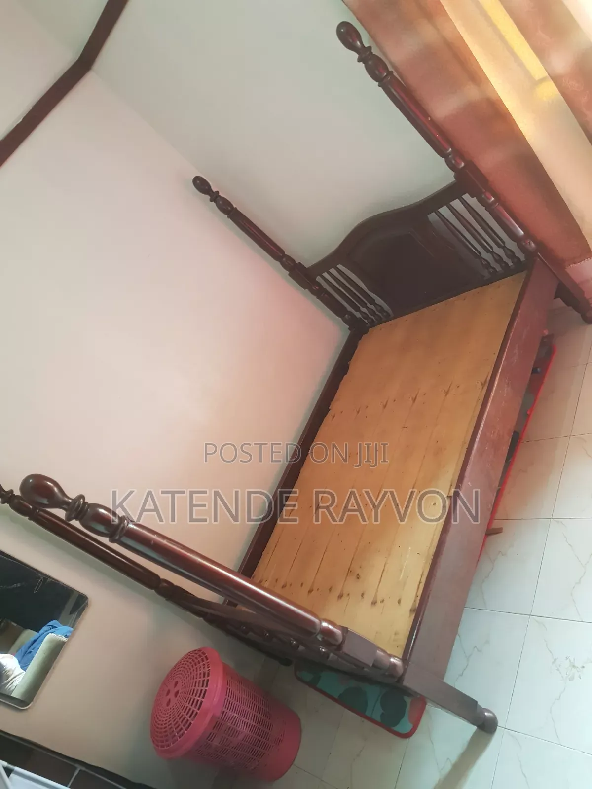 4*6 Wooden Bed