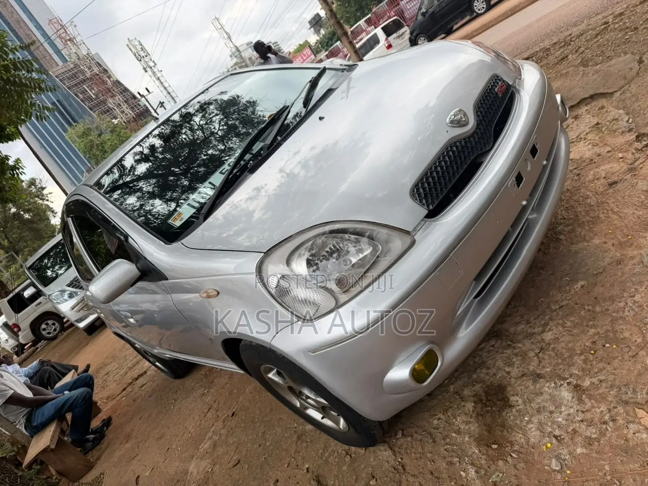 Toyota Vitz 2005 Silver
