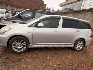 Toyota Wish 2006 Silver