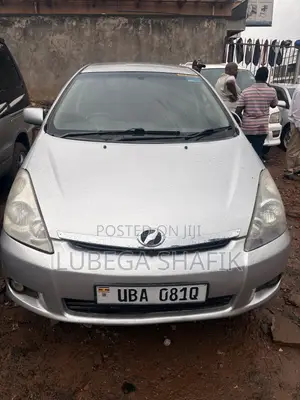 Toyota Wish 2006 Silver