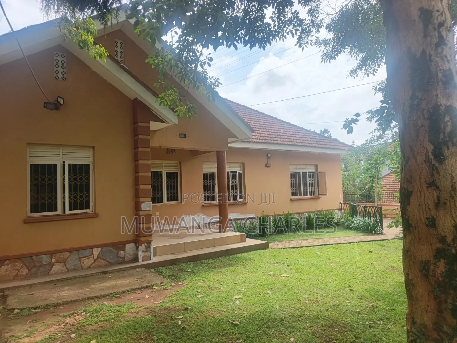 3bdrm Bungalow in Fs Properties Ltd, Nakawa for rent