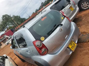 Toyota Passo 2010 Silver