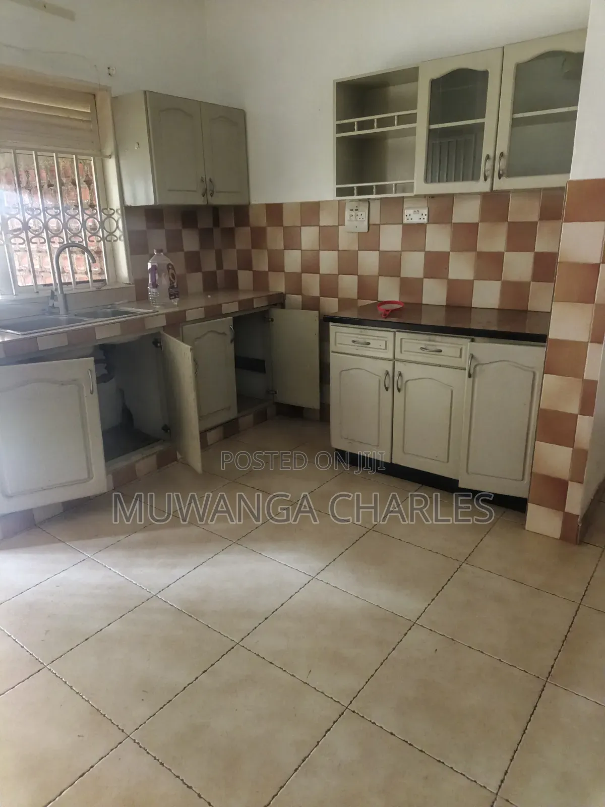 3bdrm Bungalow in Fs Properties Ltd, Nakawa for rent
