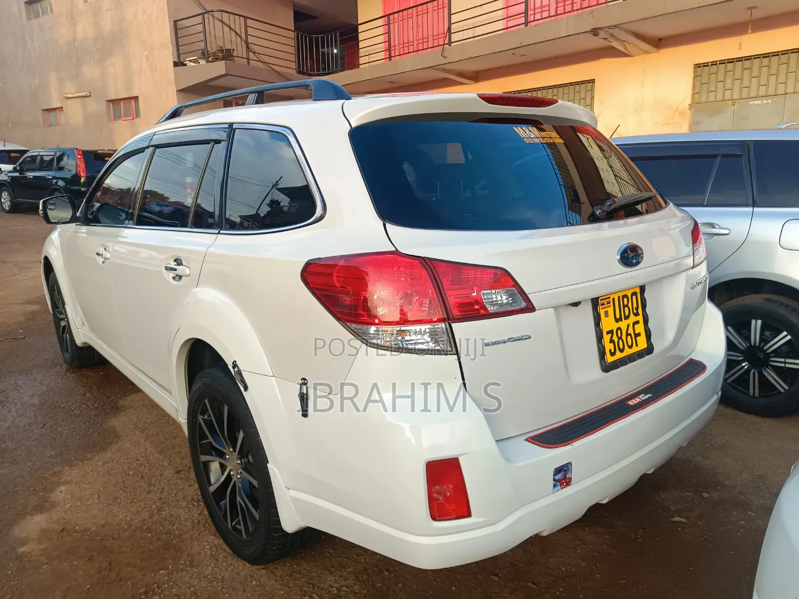 Subaru Outback 2012 White