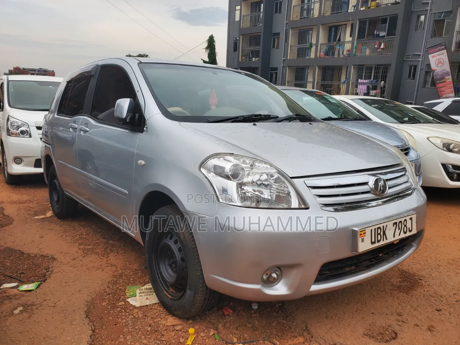 Toyota Raum 2010 Silver