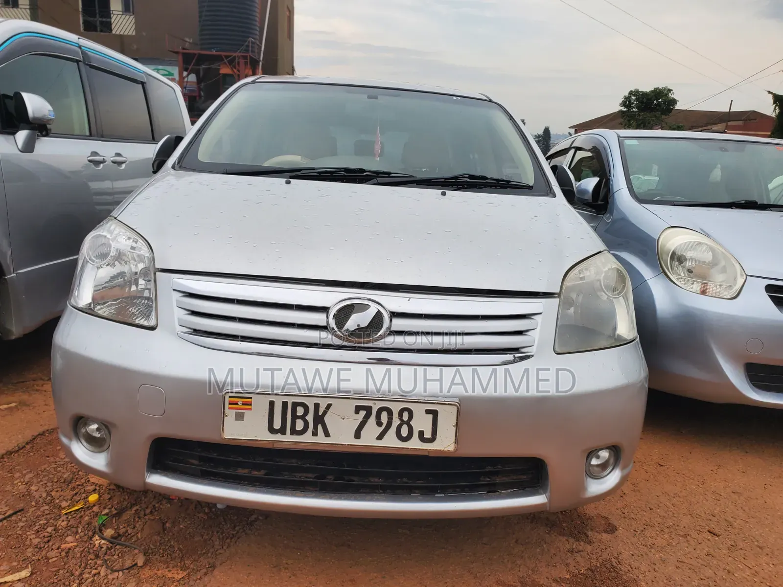 Toyota Raum 2010 Silver