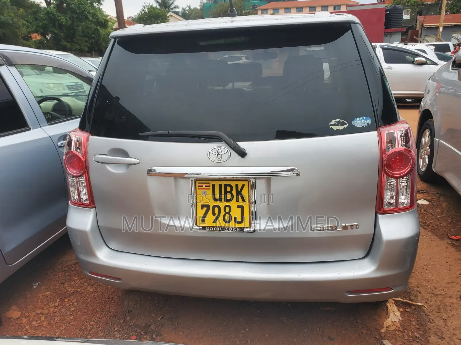 Toyota Raum 2010 Silver