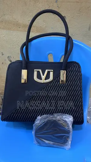 Ladies Handbag 25k Small Bag + FREE 5k Earrings - Kampala