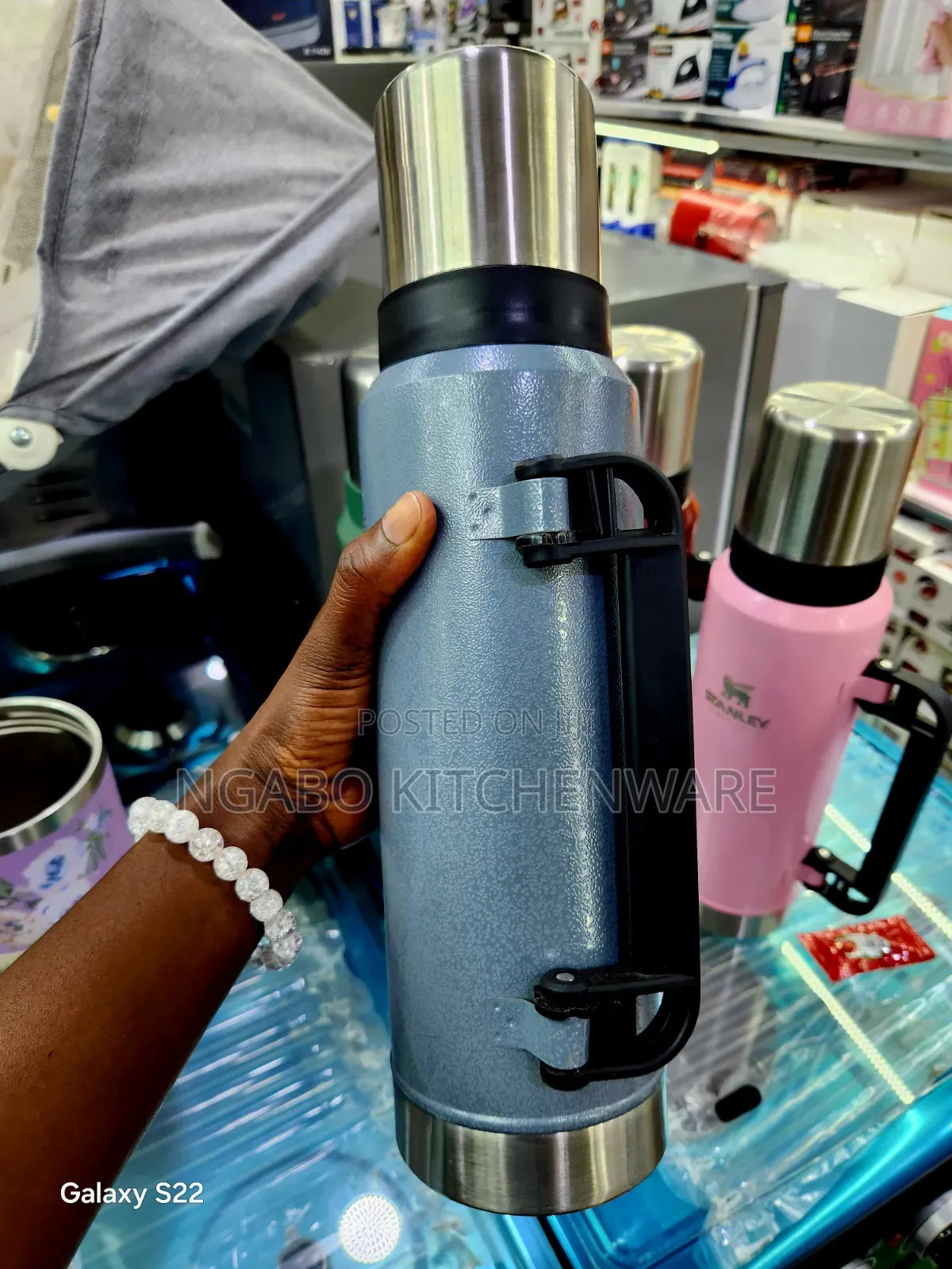 Vaccum Bottles Stanely Stainless Steel.