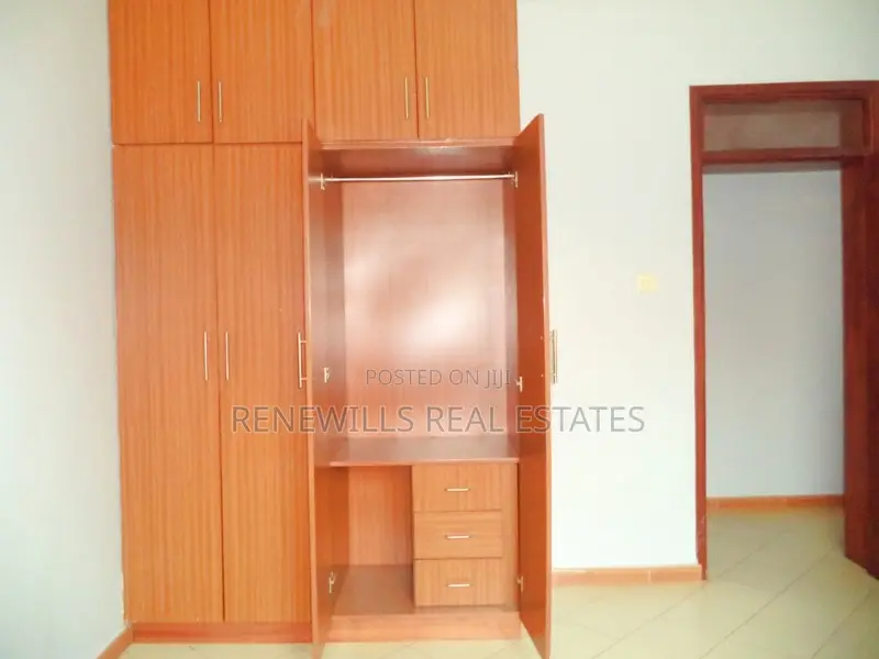 3bdrm House in Renewills Real, Katabi for rent