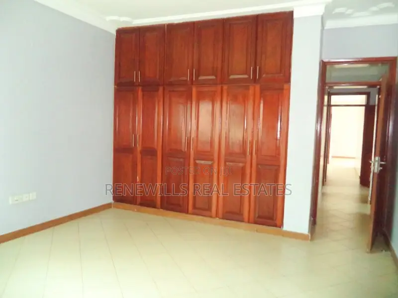 3bdrm House in Renewills Real, Katabi for rent