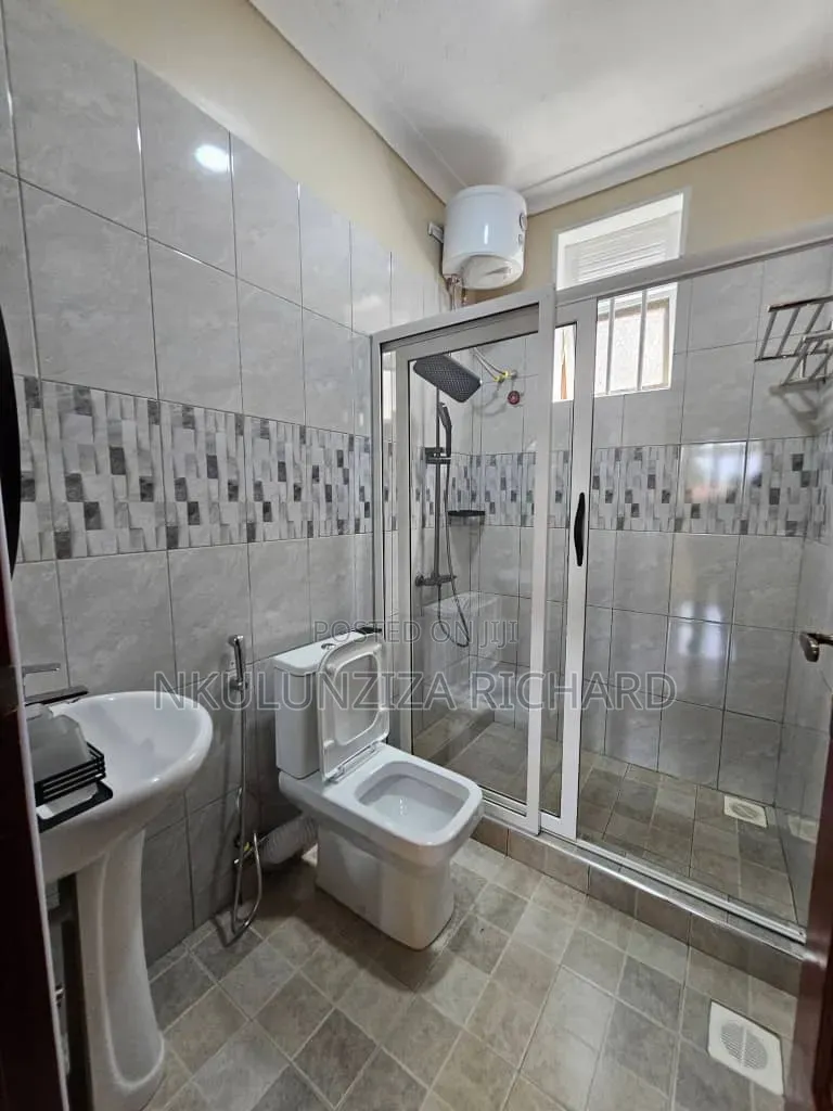 1bdrm Apartment in Naalya Opposite, Kira for rent