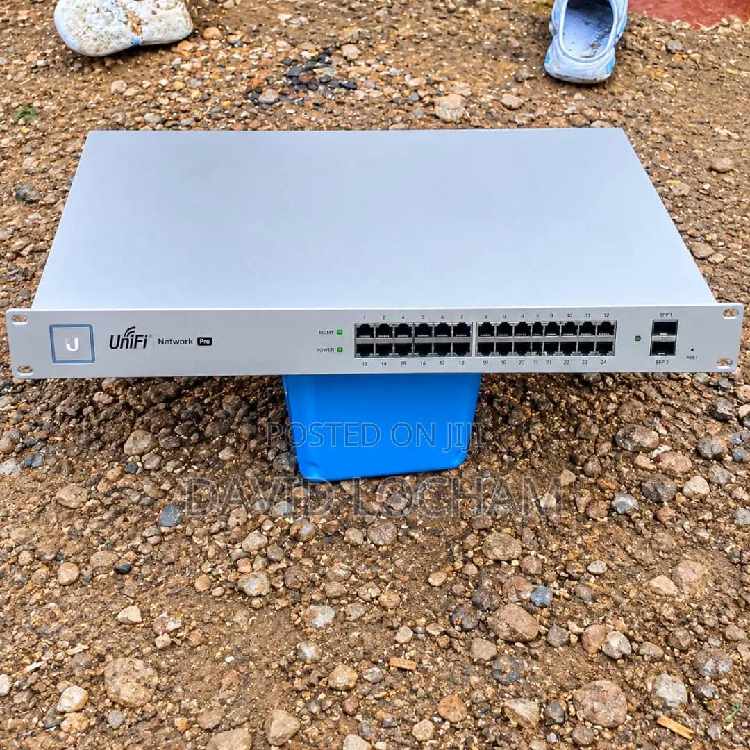 Ubiquiti Unifi Pro 24-Port Switch (USW-24-PoE)