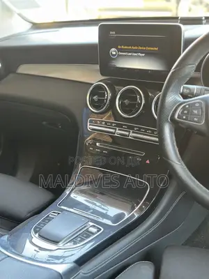 Mercedes-Benz GLC-Class 2019 White
